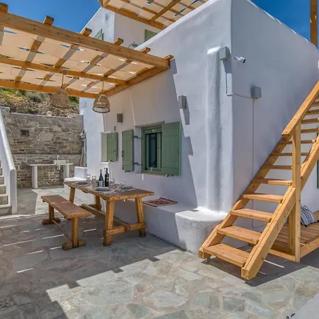 Magic With Swimming Pool In Paros Villa